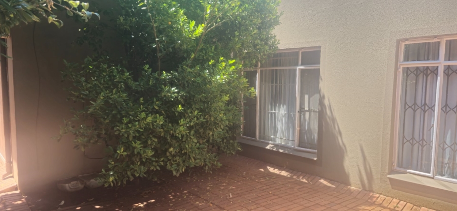 3 Bedroom Property for Sale in Langenhovenpark Free State